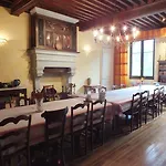 Chateau Du Donjon بيت ضيافة 3*