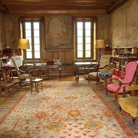 Chateau Du Donjon Gæstehus *